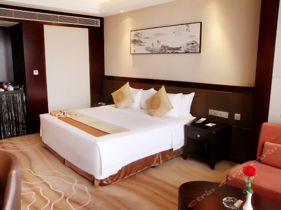 偉達(dá)雷迪森廣場酒店