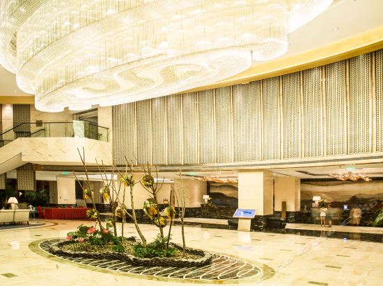 偉達(dá)雷迪森廣場酒店