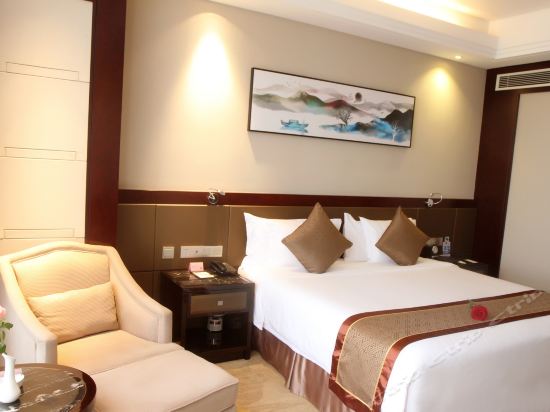 偉達(dá)雷迪森廣場酒店