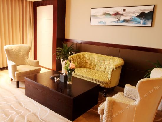 偉達(dá)雷迪森廣場酒店