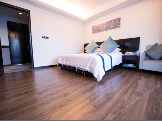 豪森假日花園大酒店