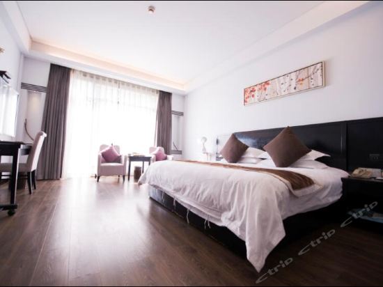 豪森假日花園大酒店