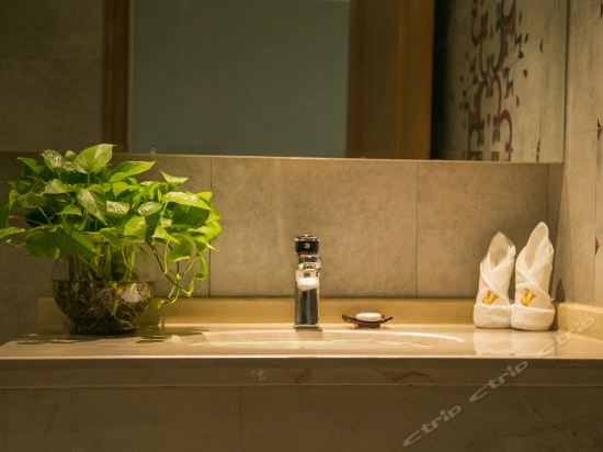 金華瑞萊克斯大酒店