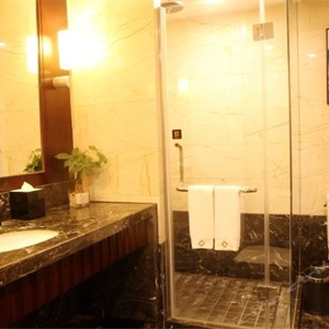 偉達(dá)雷迪森廣場酒店