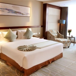 偉達(dá)雷迪森廣場酒店