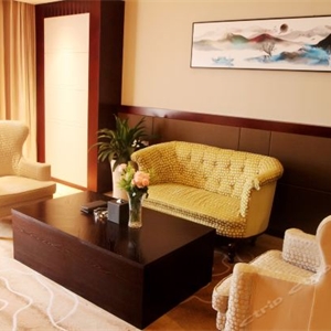 偉達(dá)雷迪森廣場酒店