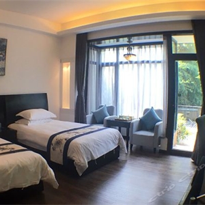 豪森假日花園大酒店