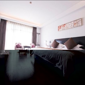 豪森假日花園大酒店