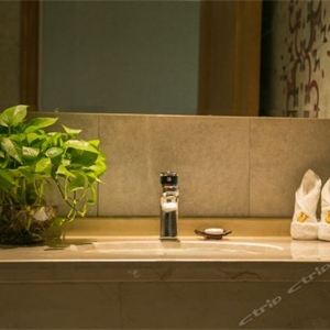 金華瑞萊克斯大酒店