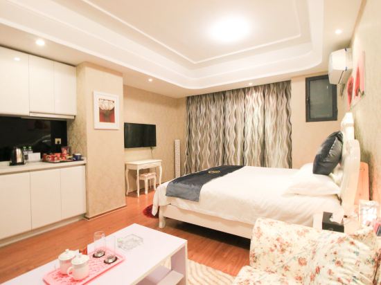 金華都市晶鉆精品公寓