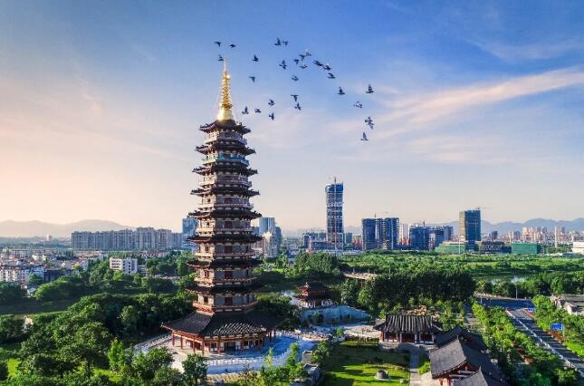 金華首趟“一山一城”旅游專線開通！山城融合，美景聯(lián)動(dòng)